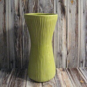 CRATE & BARREL LIME GREEN VASE - B. EIGER